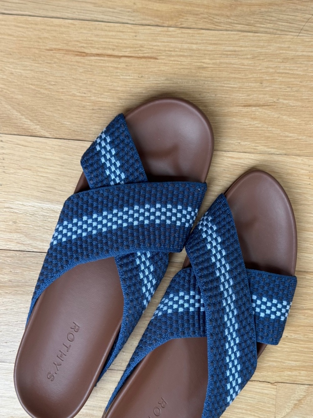Women’s Rothy’s Weekend Slide in Indigo - Picture 3 of 3